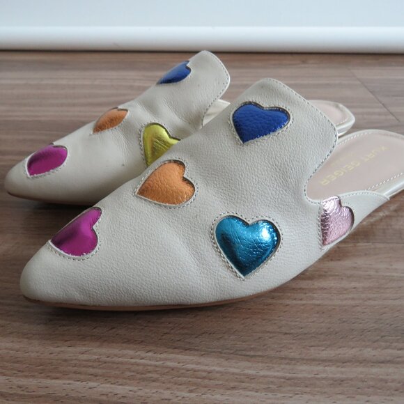 KURT GEIGER Otter Love White Rainbow Heart Flat Mules in Bone Leather Sz US 7 - Picture 2 of 13